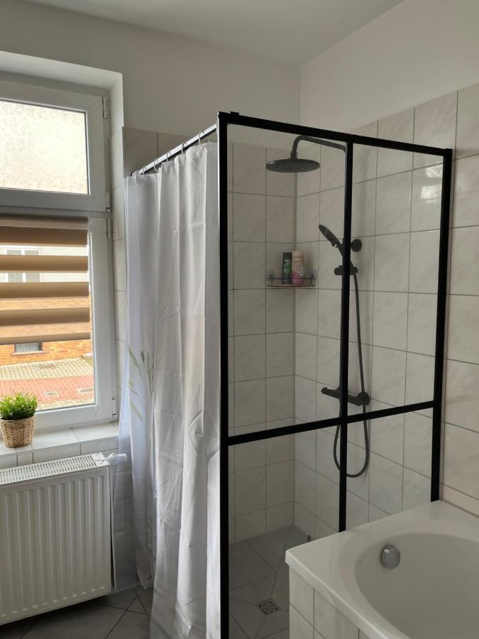 Apartment Horst - Gemuetliche Und Moderne Ferienwohnung In Der Innenstadt Pasewalk Kültér fotó